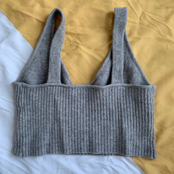 Zara beige knit cropped tank top - Picture 2 of 3